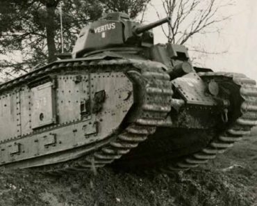 1940, Chars français contre panzers allemands : trop peu, trop tard ?